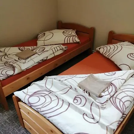 U Kostela بيت ضيافة